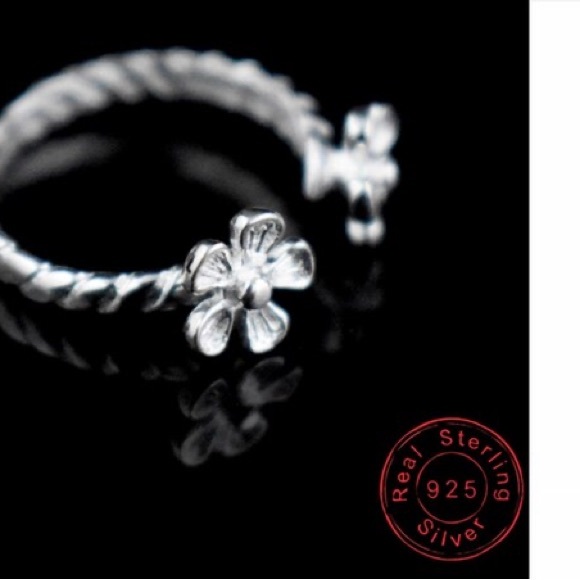 925 Sterling Silver Twist Petal Toe Rings Double Flower Wishbone Open Resizable - Picture 4 of 8